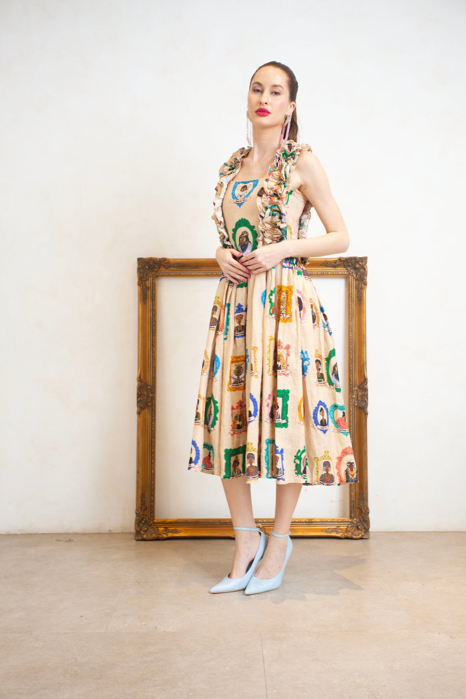 DAME THÉMA